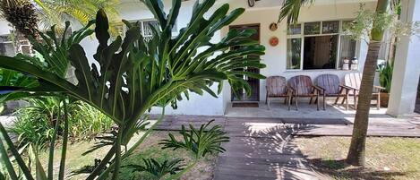 Suite Standard, vue jardin | Coin séjour