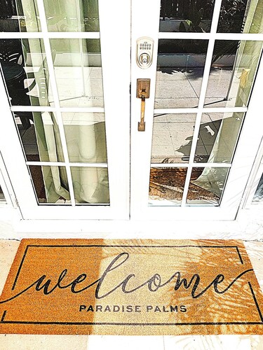 Bayview Paradise Palms 2-bedroom Condo