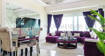 Bloomfields Grandeur 3BR in Wave Tower