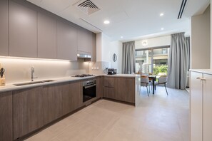 Apartment | 4 bedrooms - Tilal AL Ghaf 067 in Dubai (Dubai)