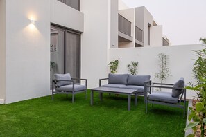 Apartment | 3 bedrooms - Tilal Al Ghaf B329 in Dubai (Dubai)
