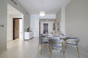 Apartment | 3 bedrooms - Azure Residences 117 Premium 2bdr Palm (Dubai)
