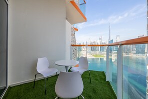 Studio | 1 bedroom - Millennium Binghatti Studio - 1310 Business bay (Dubai)