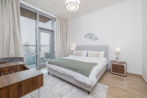 Huoneisto, tupakointi sallittu | 4 makuuhuonetta