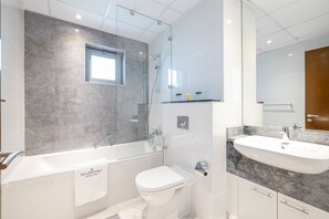House, Smoking | 4 bedrooms - Noora Tower 5403 Business bay (Dubai)