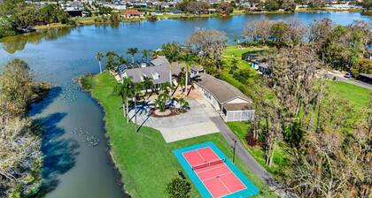 Waterfront - Pool - Pickleball - Basket -sleeps 18