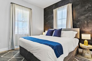 獨棟房屋 (Multiple Bedrooms) | 住宿內部