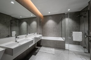 3 bedrooms - Residence 11 203 in Dubai (Dubai)