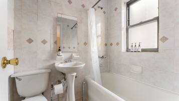 Superior Double or Twin Room | Bathroom | Hair dryer, soap, shampoo, toilet paper