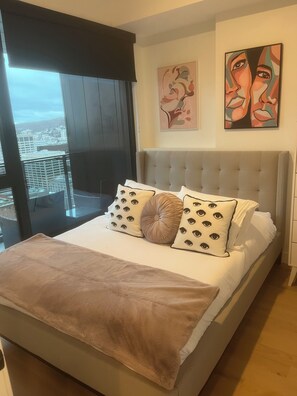 1 quarto, ferros/tábuas de passar roupa, Wi-Fi, roupa de cama