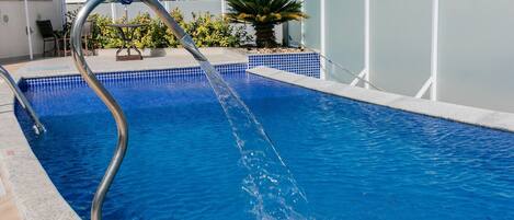 Apartment | Pool | 8 indoor pools