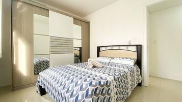 Apartment | 2 bedrooms, free WiFi