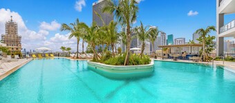 Cityscape Retreat Stylish 1BR 