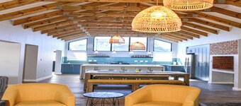 Bessie on Vondeling - Relax in Style at Bessie, Langebaan's Coziest Holiday Home
