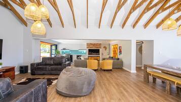 Maison, 3 chambres, accessible aux personnes à mobilité réduite, fumeur | Salle de séjour