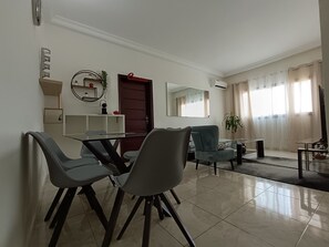 Interior - Quiet and Secure Apartment in Angré 9e Tranche, Abidjan, A Haven of Peace. (Abidjan Cocody Angre 9ieme Tr.)