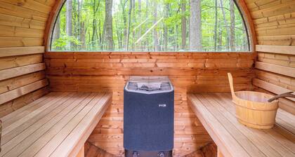 Woodland Sauna + Arcade, Minutes to Town.