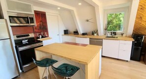 Microwave, oven, stovetop, dishwasher