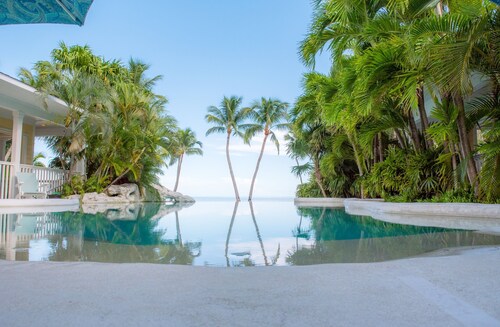Island Palm Estate in Islamorada