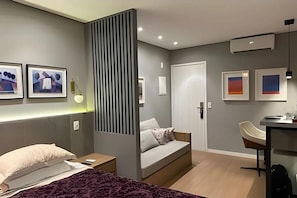 Apartment | 1 bedroom, in-room safe, blackout drapes, free WiFi