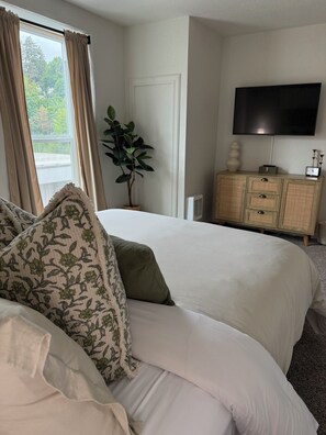2 habitaciones, escritorio, wifi y ropa de cama