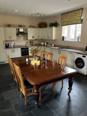 House | Private kitchen | Electric kettle, toaster - Courtyard Cottage With hot tub and Walled Garden (Milford Haven)