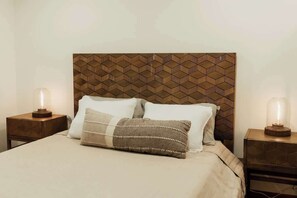 1 chambre, fer et planche à repasser, Wi-Fi, literie fournie