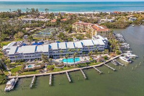 Exterior - Waterfront 2BR 2BA Pool - 10 min walk to Beach (Longboat Key)