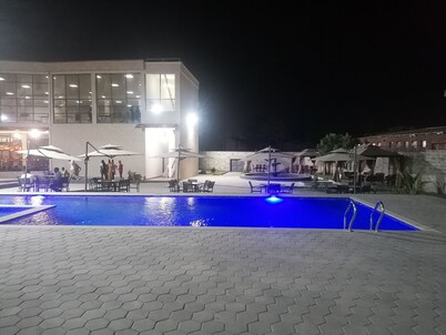 Royal Gibson Hotel Ltd