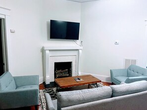 Apartment | 3 bedrooms - Walk to Duke Campus 3 Bedroom in Trinity Park (Durham)