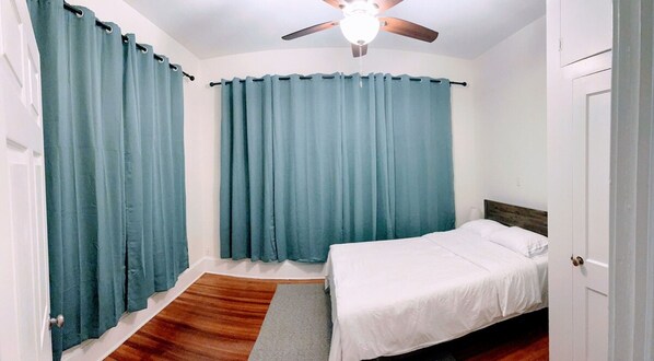 Apartment | 3 bedrooms - Walk to Duke Campus 3 Bedroom in Trinity Park (Durham)