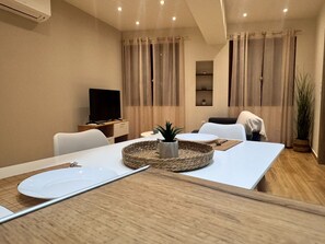 1 habitación, escritorio y sistema de insonorización 