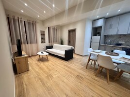 Estudio | 1 dormitorio, escritorio, sistema de insonorización