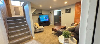 Cozy Craftsman Home Close to UW and Downtown