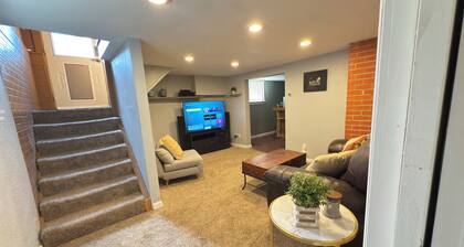 Cozy Craftsman Home Close to UW and Downtown