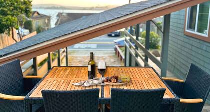 Sonoma Coast Retreat - Charming 2-bedroom house in tranquil Bodega Bay with WiFi