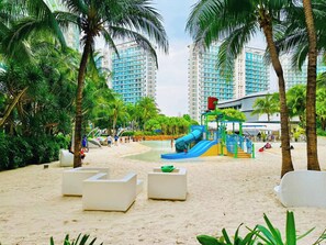 Children's play area - outdoor