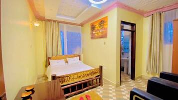 1 bedroom, desk, laptop workspace, blackout drapes