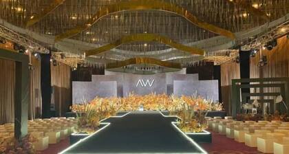 Zhongzhou Huayue Hotel