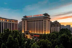 Exterior - South Wind·Shihua International Hotel (Zhengzhou)