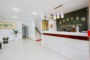 Ảnh chưa phân loại, 3 trong số 4 ảnh, nút