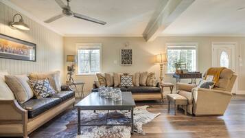 Hus (4 Bedrooms) | Innvendig