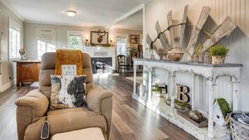 House (4 Bedrooms) | Interior