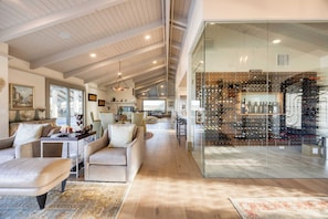 Interior - Private Pool, Firepit & Wine Room Near Top Paso Wineries Devi Ranch (Paso Robles)