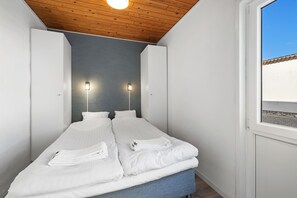 Apartment, Haustiere gestattet | 1 Schlafzimmer, schallisolierte Zimmer, Bügeleisen/Bügelbrett