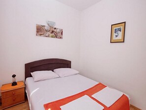 2 bedrooms, iron/ironing board, Internet, bed sheets - Apartments Villa Sarajevo - Two Bedroom Apartment with Terrace and Balcony (Vodice)