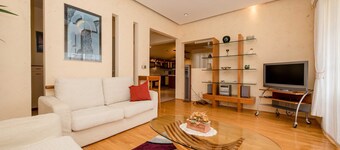 Guest House Villa Anggela - Two Bedroom Apartment with Balcony and Sea View