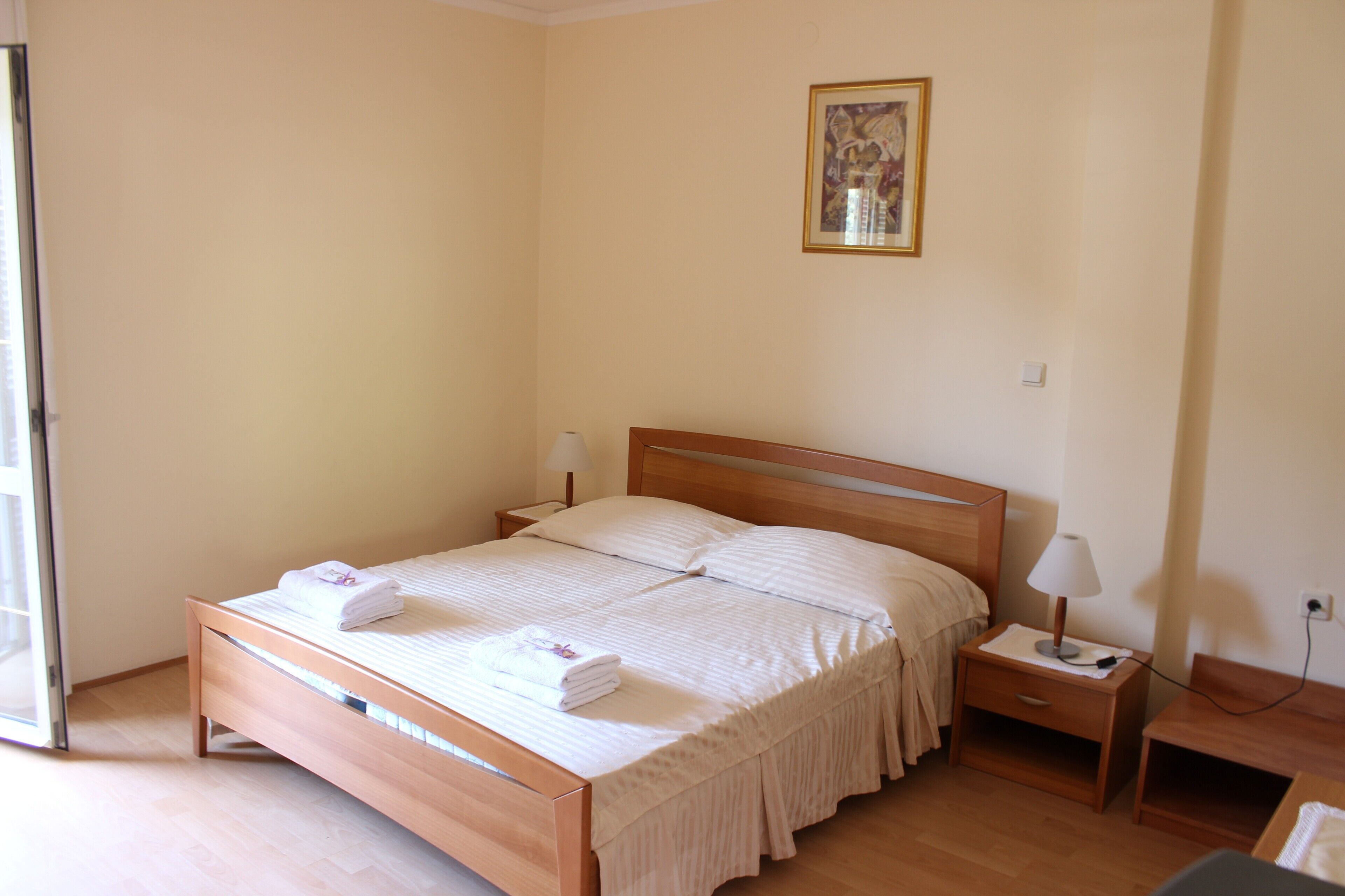 1 chambre, accès Internet, draps fournis