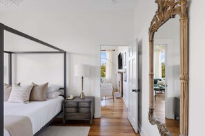 2 soverom, strykejern/-brett, reiseseng for barn og wi-fi