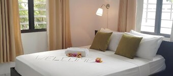 Roche Kerlan Apartments